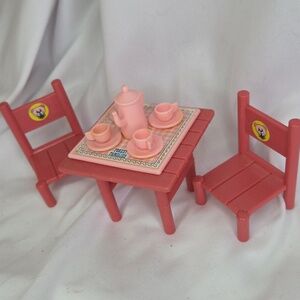 Vintage Forest Family Pink Furniture 2 Chairs Table Calico Critters Sylvanian